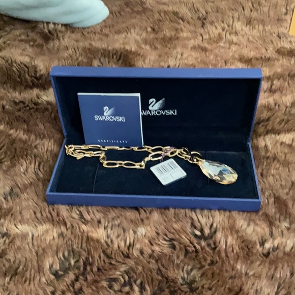 GORGEOUS NEW SWAROVSKI champagne pear shape stone toggle necklace NIB amazing - Picture 5 of 9